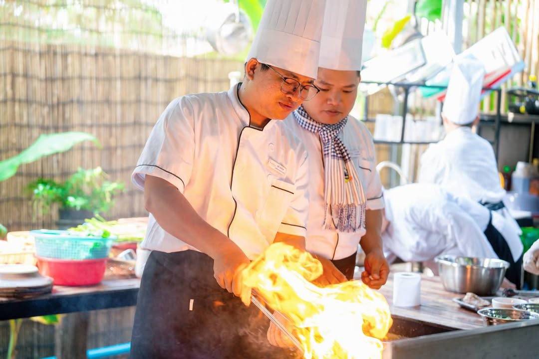 Promoting the Gastronomy Sector through Technical Capacity Building for Tourism Professionals and HoKa Trainers in Culinary Arts!