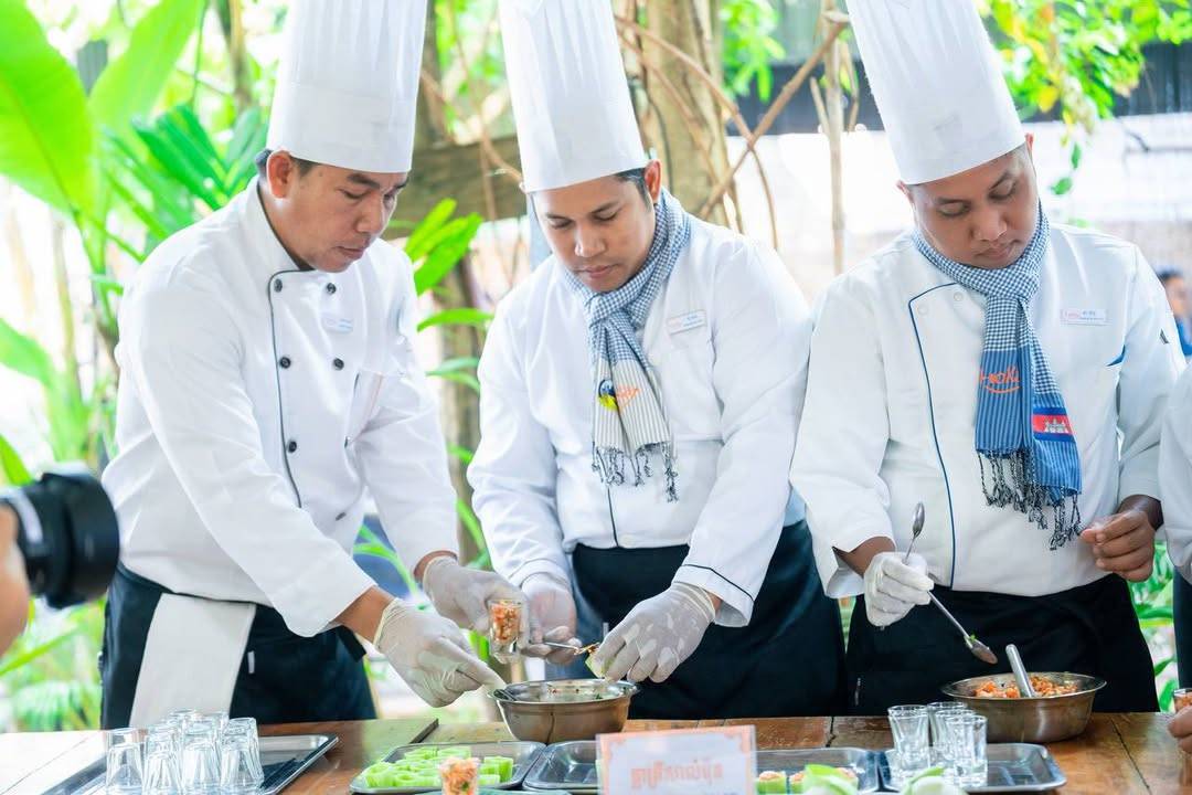 Promoting the Gastronomy Sector through Technical Capacity Building for Tourism Professionals and HoKa Trainers in Culinary Arts!