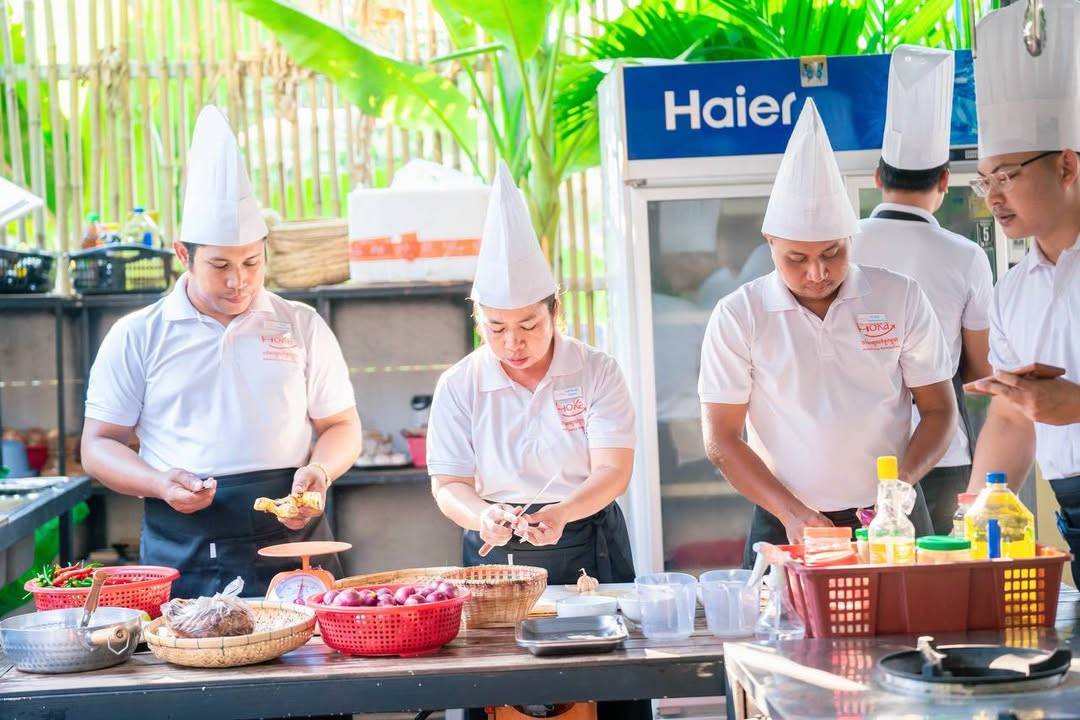 Promoting the Gastronomy Sector through Technical Capacity Building for Tourism Professionals and HoKa Trainers in Culinary Arts!