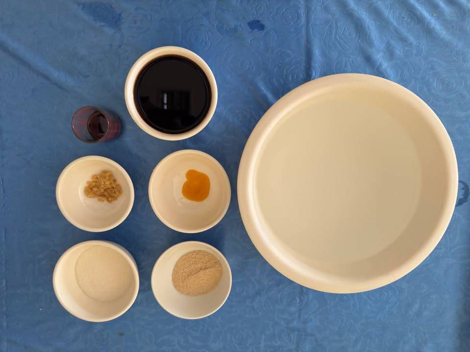 The Stung Treng Provincial Department of Tourism, funded by Swisscontact, successfully concluded a comprehensive vocational training program in Cooking.