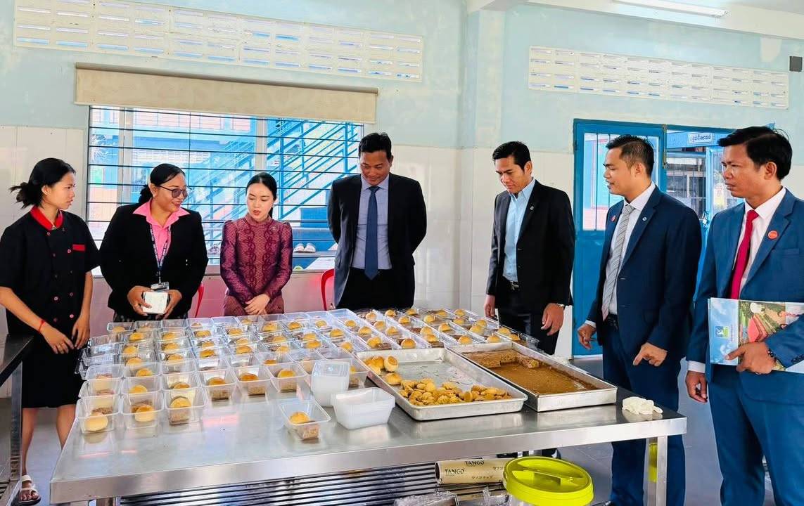Official Visit to Strengthen Cooperation in Technical and Vocational Education and Training (TVET) in the Tourism Sector, Takeo Province!